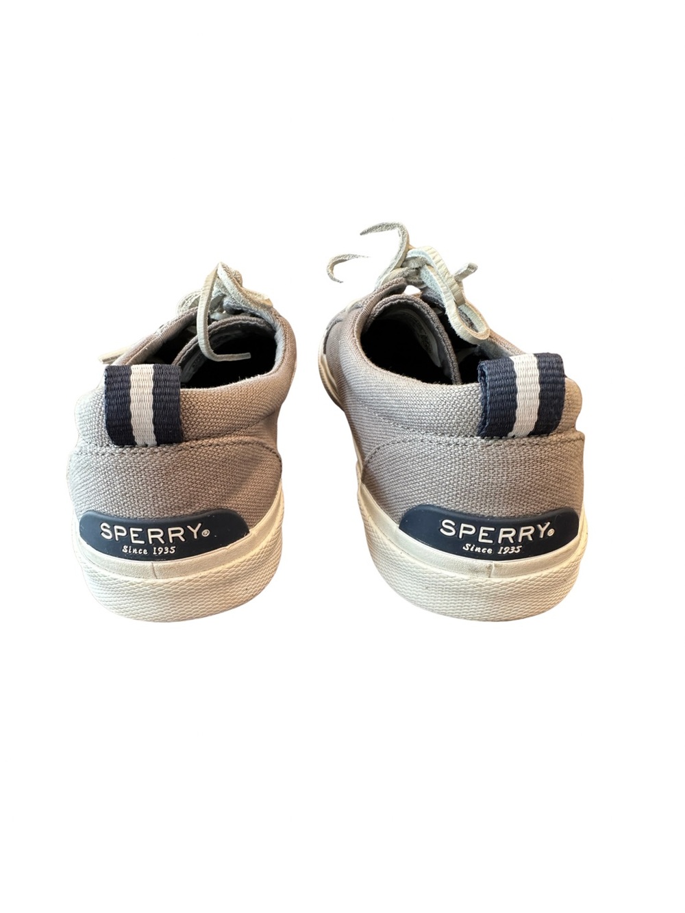 Sperry Low-Top Canvas Sneakers in Light Gray and White - Size 7.5 - Picture 3 of 6